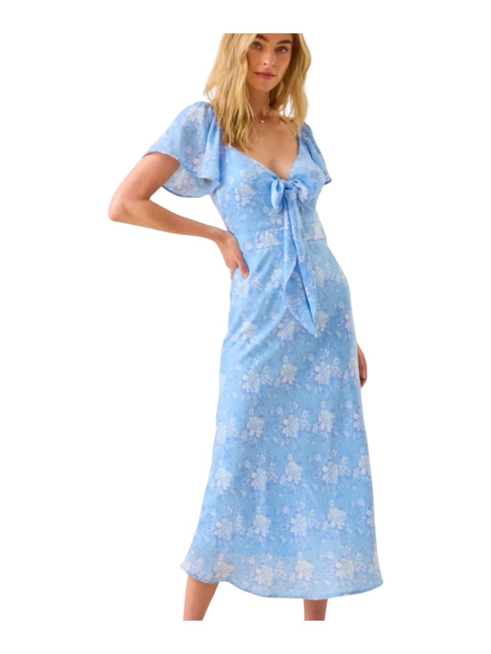 Altar'd State Sophia Floral Maxi Light Blue and White Floral Dress